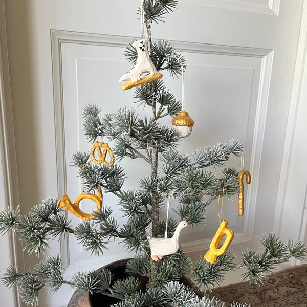 Agern ophæng, guld